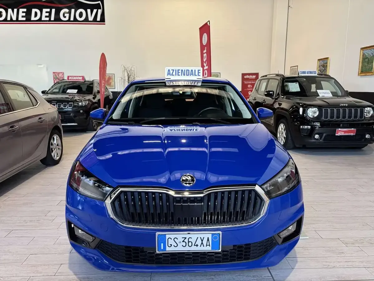 Usata Skoda Fabia 95 CV (69 kW) 2024 Blu mediterraneo Utilitaria