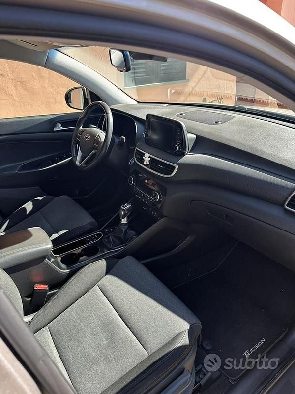 Usata Hyundai Tucson 2019 Grigio SUV