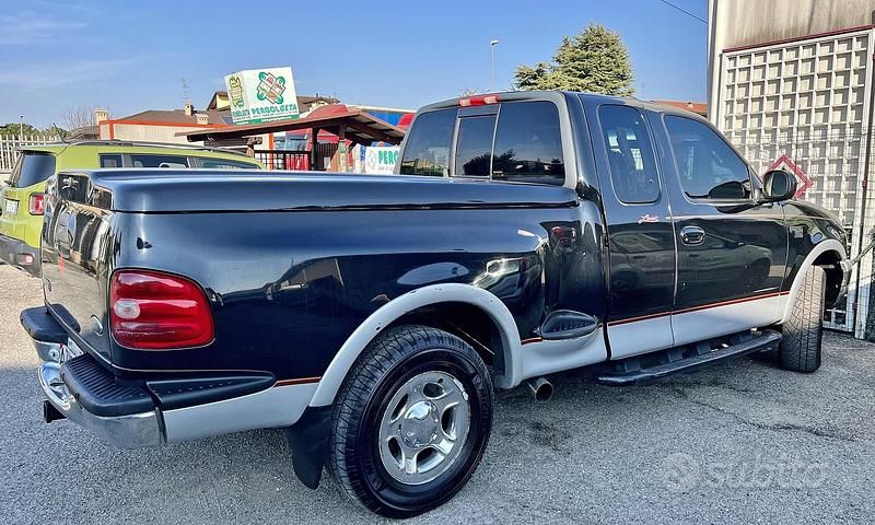 Usata Ford F-150 1998 Nero Pick-up