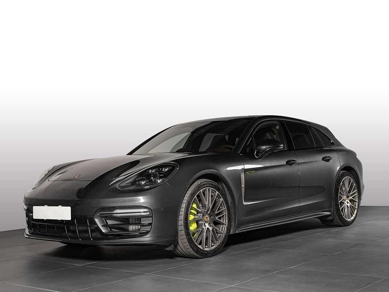 Grigio Usata 2024 Porsche Panamera S Platinum Edition Tre volumi | 119.000 € - Immagine 1/4