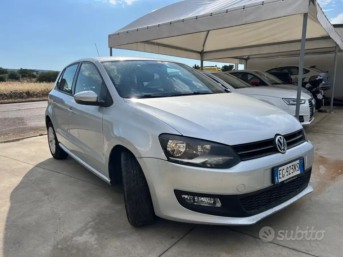 Usata VW Polo Comfortline 75 CV (55 kW) 2012 Grigio Utilitaria
