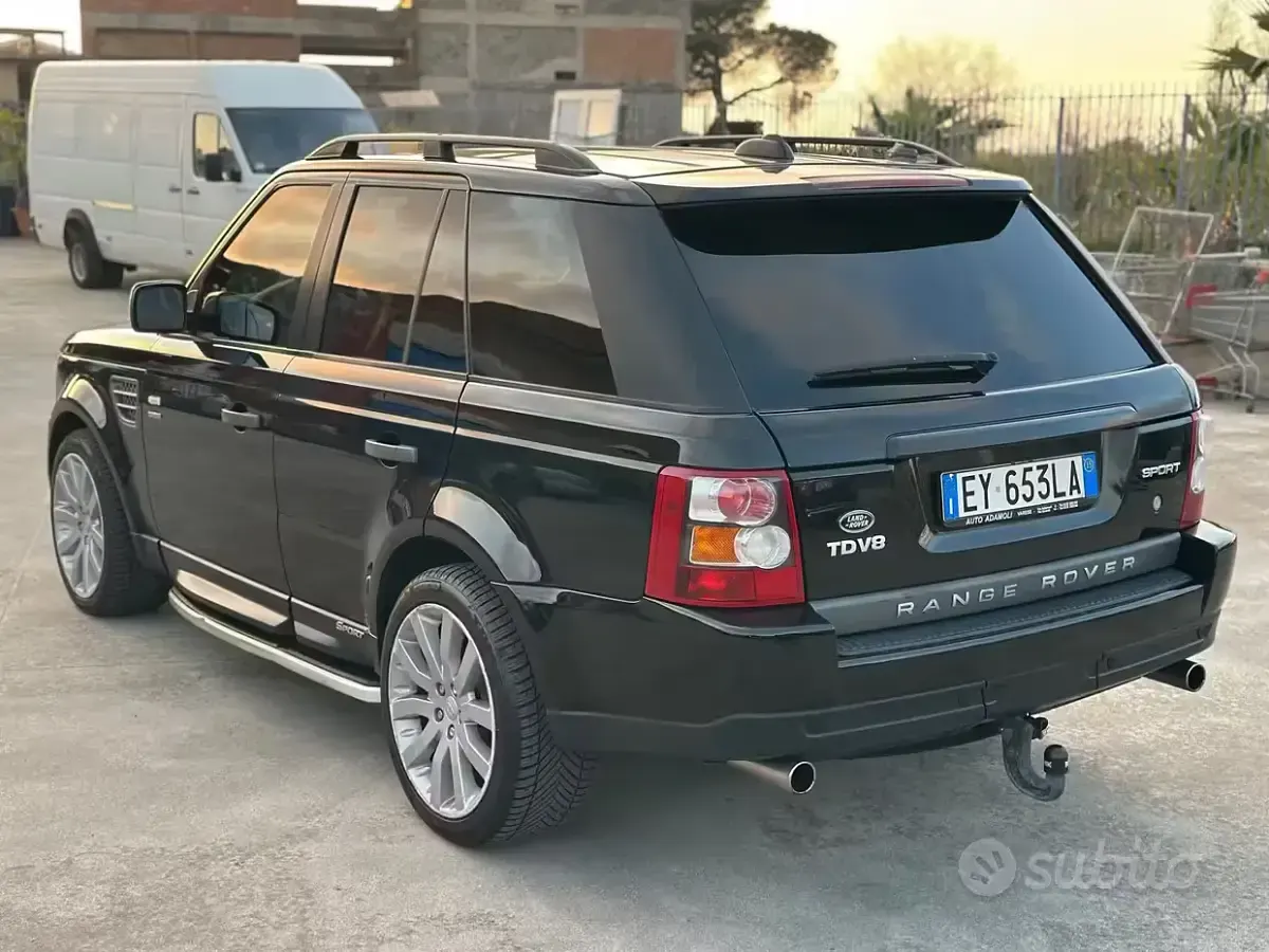 Käytetty Land Rover Range Rover Sport HSE 272 HP (200 kW) 2008 Musta Katumaasturi