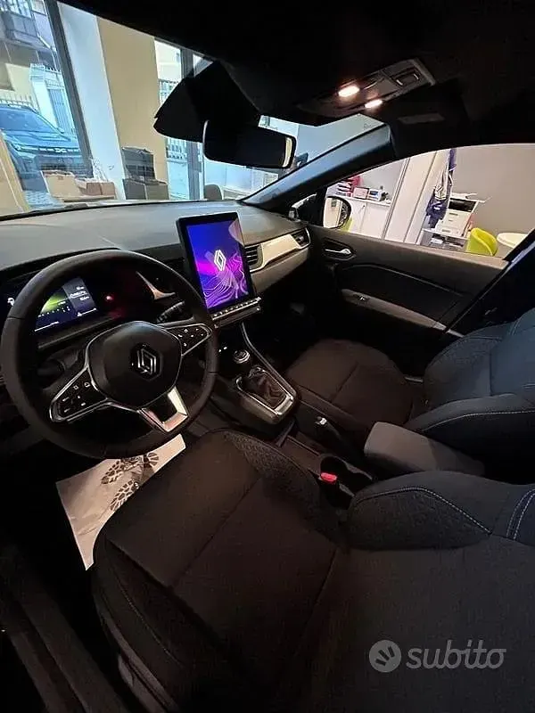 Nuova Renault Captur Evolution 100 CV (73 kW) 2026 SUV