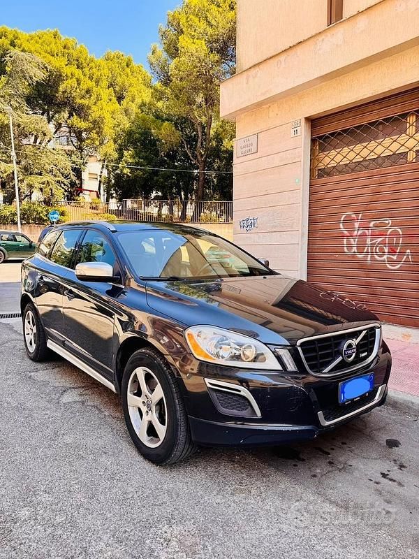 Usata Volvo XC60 R-Design 163 CV (119 kW) 2013 Grigio SUV