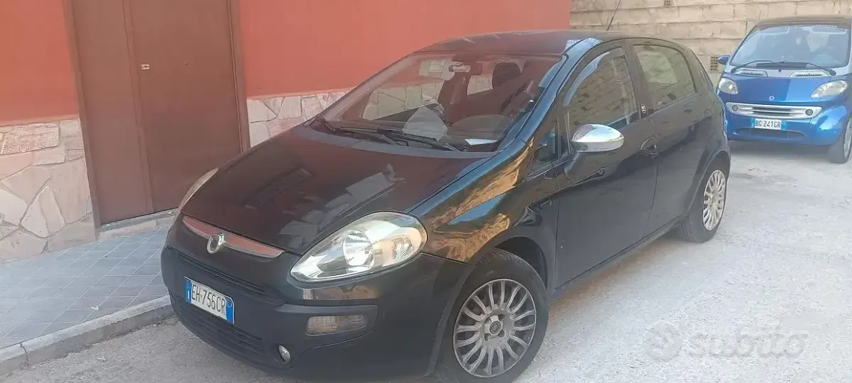 Usata Fiat Punto Evo 69 CV (50 kW) 2011 Nero Utilitaria
