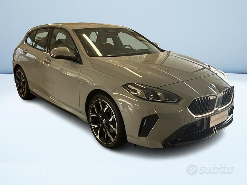 Usata BMW 120 M Sport 163 CV (119 kW) 2024 Grigio metallizzato Utilitaria