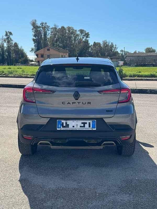Usata Renault Captur Engineered 92 CV (67 kW) 2023 SUV