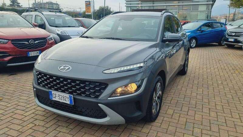 Usata Hyundai Kona 105 CV (77 kW) 2021 Grigio scuro SUV