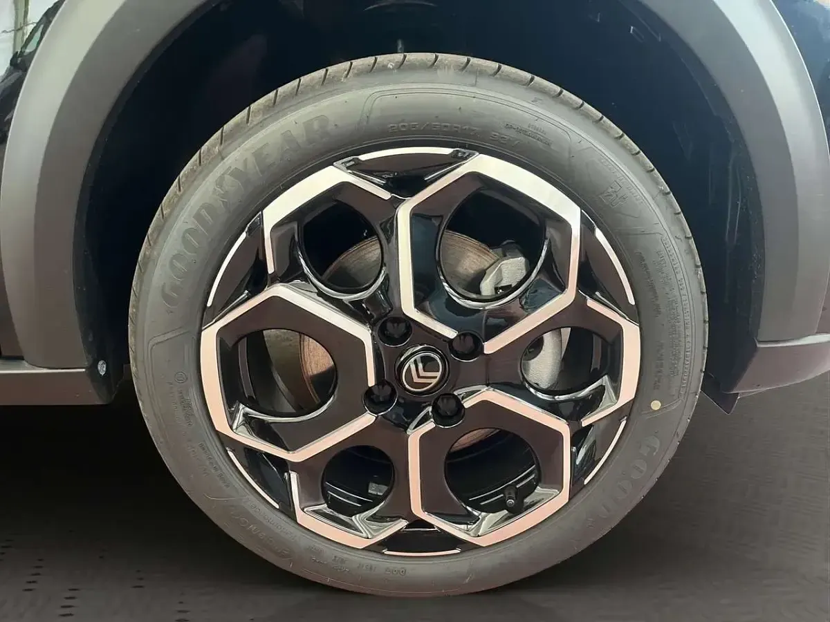 Nuova Citroën C3 110 CV (80 kW) 2026 Grigio scuro SUV