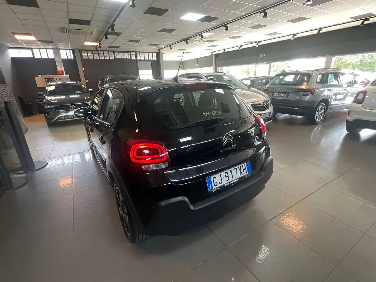 Usata Citroën C3 PureTech 83 CV (61 kW) 2022 Nero Utilitaria