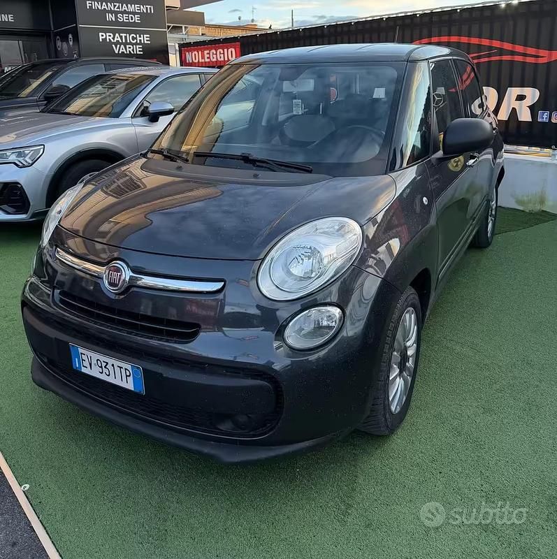 Usata Fiat 500L Lounge 85 CV (62 kW) 2014 Grigio Monovolume