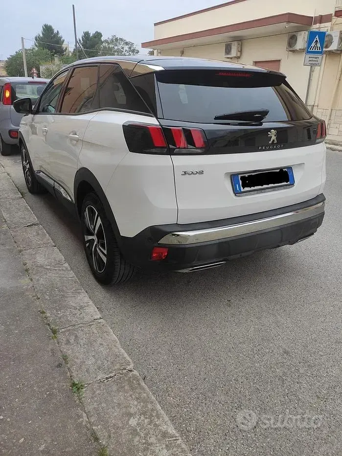 Usata Peugeot 3008 Allure 131 CV (96 kW) 2018 Bianco SUV