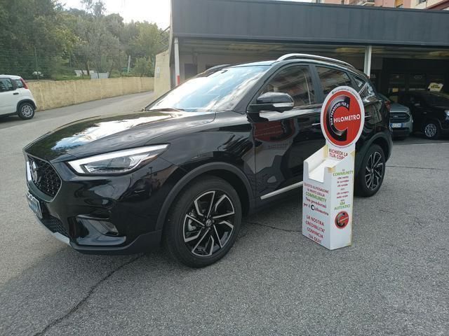 Nero Usata 2024 MG ZS Luxury Tre volumi | 19.500 € (Molto cara) - Immagine 1/4