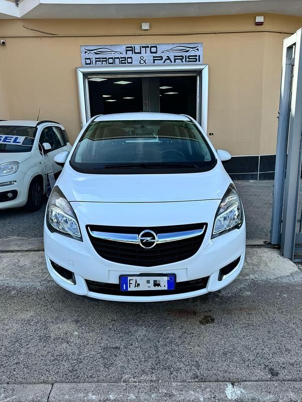 Usata Opel Meriva 95 CV (69 kW) 2015 Bianco Monovolume