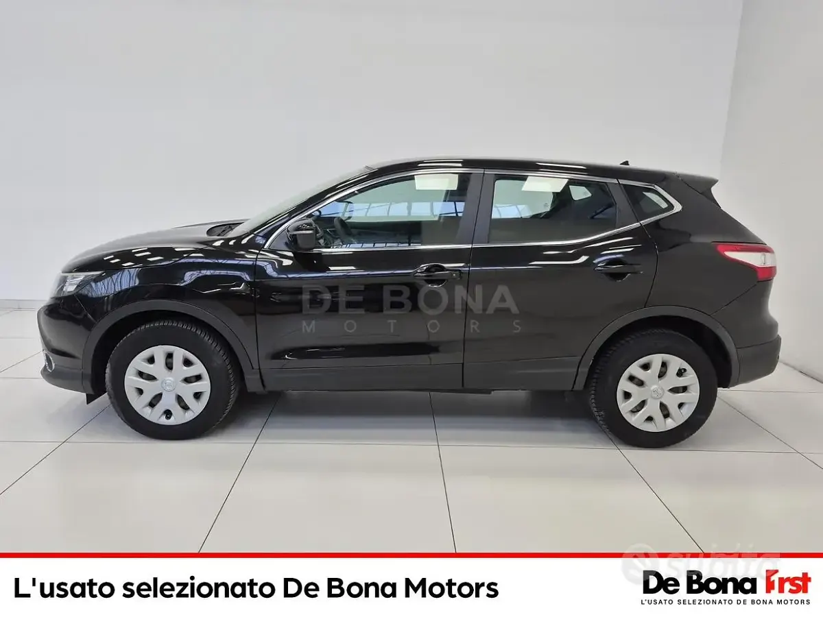 Usata Nissan Qashqai Visia 116 CV (85 kW) 2015 Nero SUV