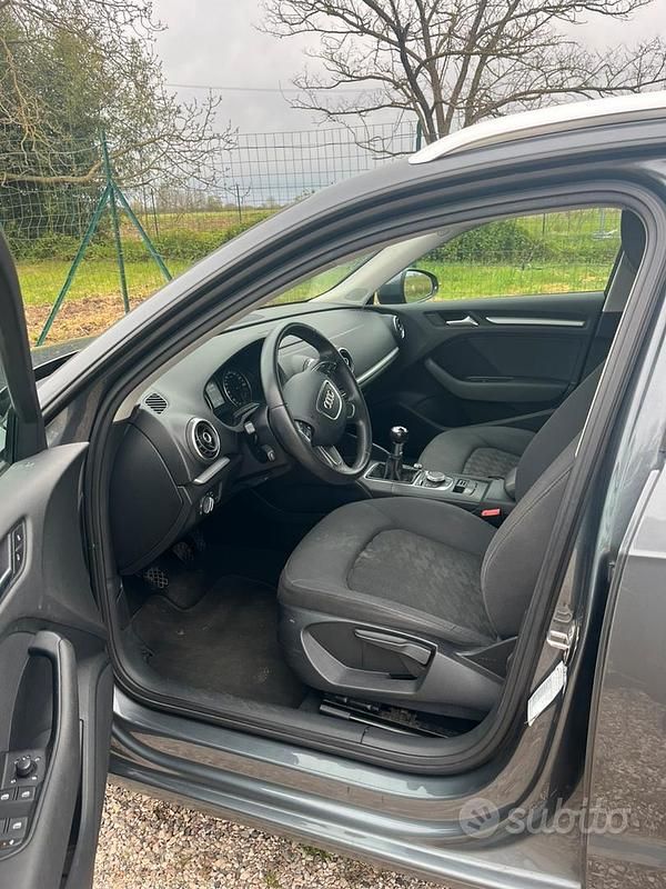 Usata Audi A3 Business 2014 Grigio Berlina