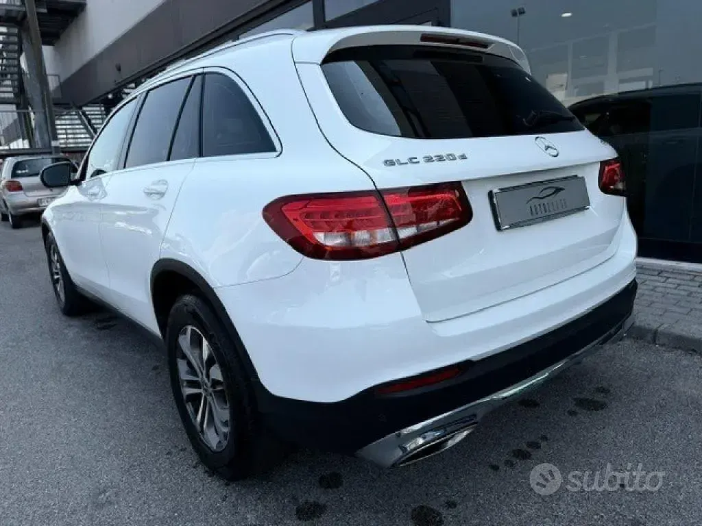 Usata Mercedes GLC220 Executive 170 CV (125 kW) 2018 Bianco SUV