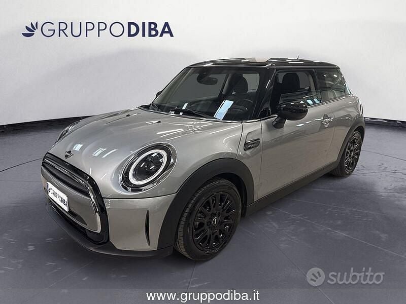 Grigio Usata 2024 Mini Cooper Utilitaria | 25.200 € (Buon prezzo) - Immagine 1/4