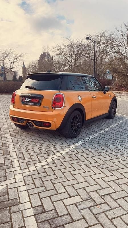Käytetty Mini Cooper SD 170 HP (125 kW) 2015 Oranssi Viistoperä