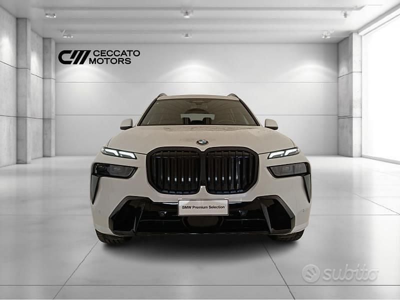 Usata BMW X7 M Sport 352 CV (258 kW) 2024 Bianco SUV