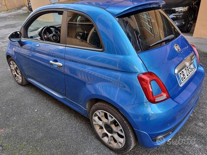 Usata Fiat 500 Lounge 69 CV (50 kW) 2020 Blu Utilitaria