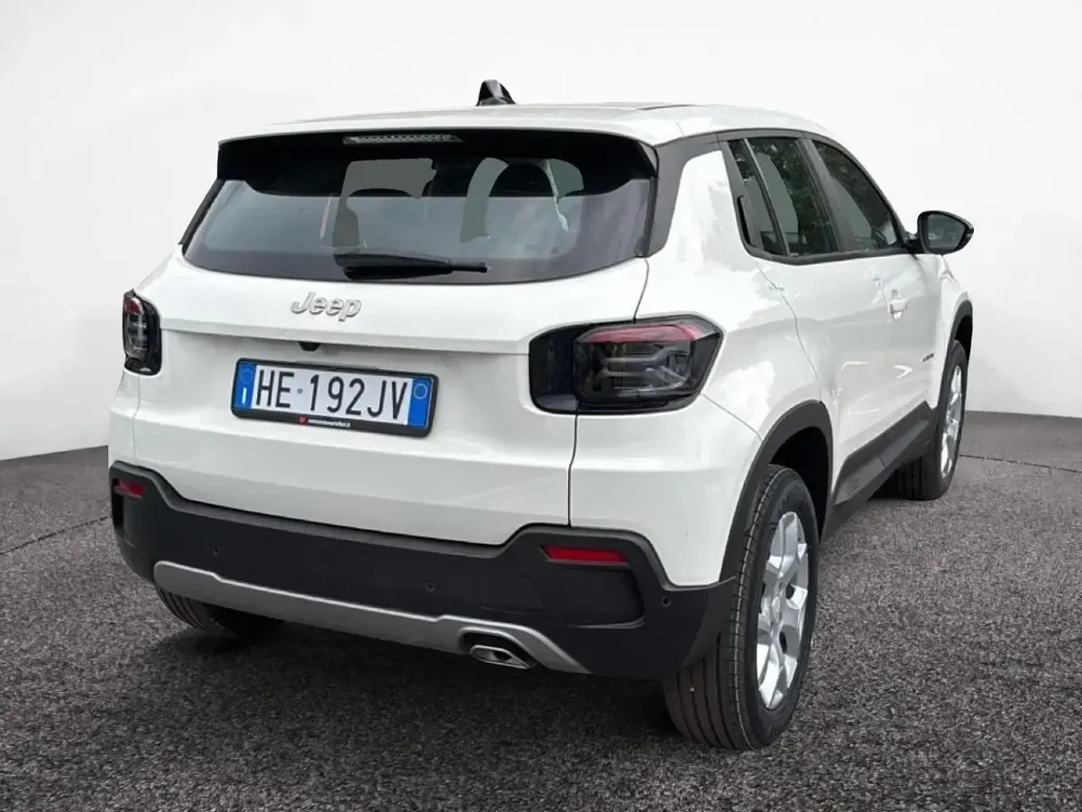 Nuova Jeep Avenger Altitude 101 CV (74 kW) 2026 Bianco SUV