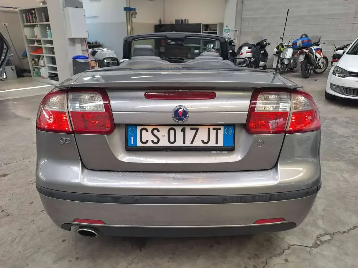 Usata Saab 9-3 Aero 209 CV (153 kW) 2005 Grigio Cabrio
