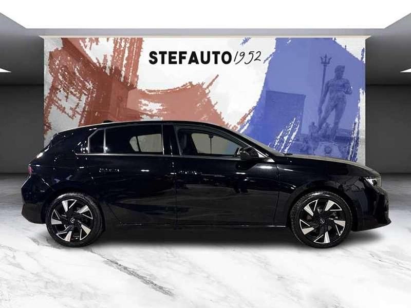 Usata Opel Astra GS Line 131 CV (96 kW) 2022 Nero Berlina