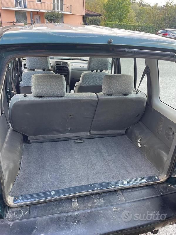 Usata Suzuki Vitara 68 CV (50 kW) 2010 SUV