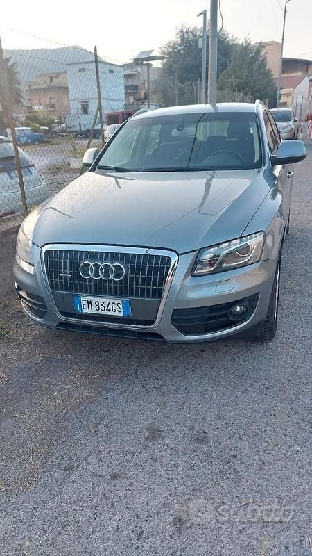 Usata Audi Q5 Advanced Plus 170 CV (125 kW) 2012 Grigio SUV
