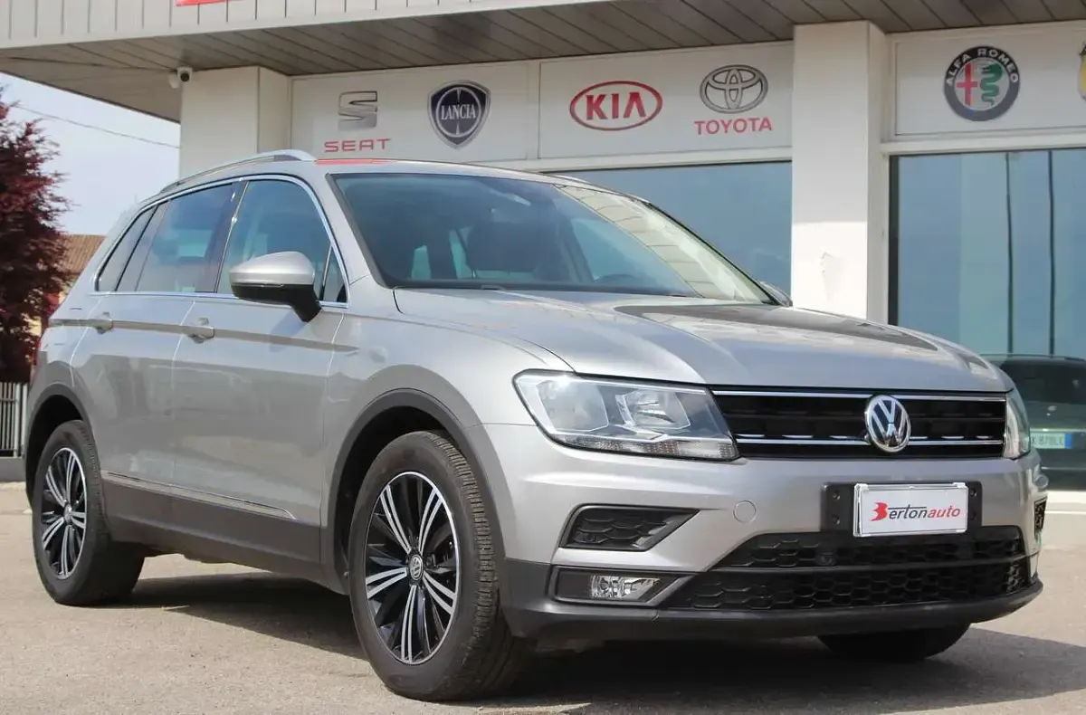 Usata VW Tiguan Style 116 CV (85 kW) 2018 Grigio SUV