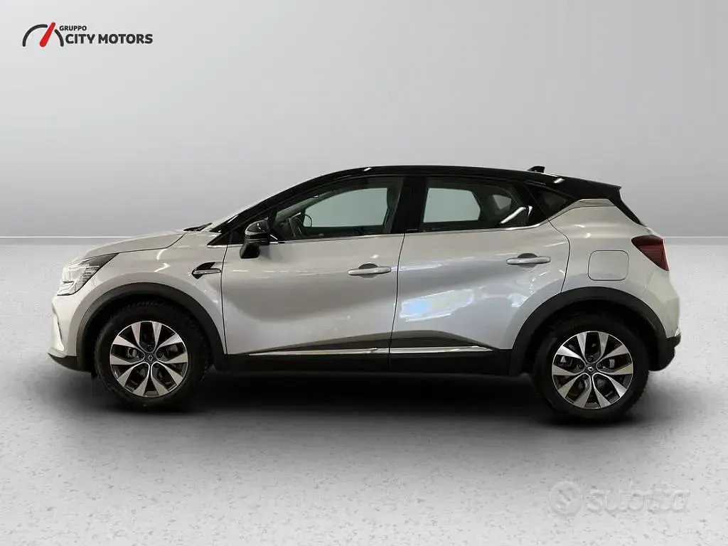 Usata Renault Captur Intens 160 CV (117 kW) 2020 Argento SUV