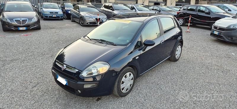 Usata Fiat Punto Evo Dynamic 75 CV (55 kW) 2012 Blu Utilitaria