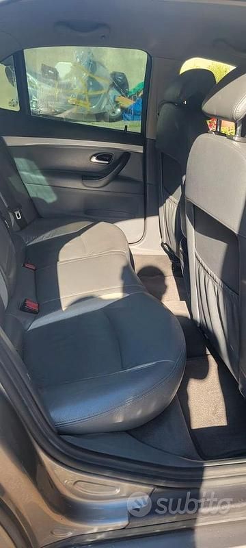 Usata Saab 9-3 131 CV (96 kW) 2005 Grigio Berlina