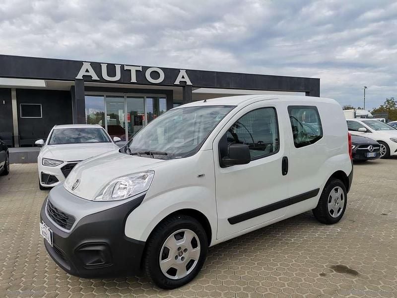 Bianco Usata 2021 Fiat Fiorino Furgone | 8900 € (Ottimo prezzo) - Immagine 1/4
