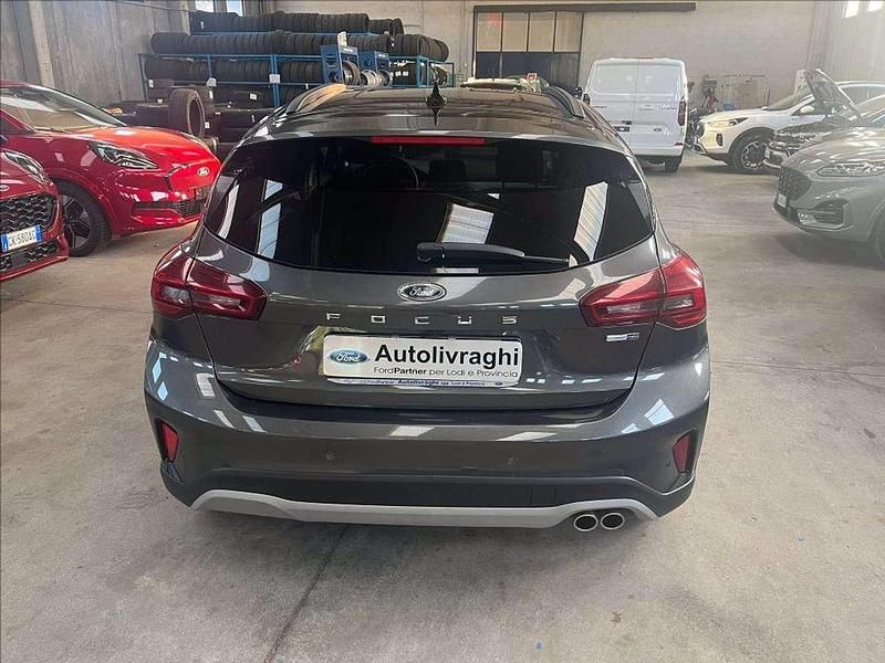 Usata Ford Focus Active 125 CV (91 kW) 2022 Magnetic grey SUV
