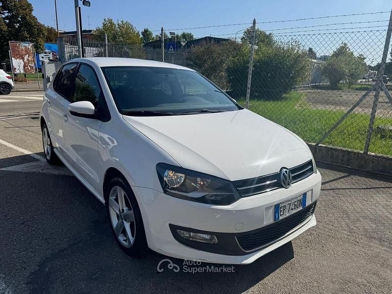 Usata VW Polo Highline 82 CV (60 kW) 2012 Bianco pastello Berlina