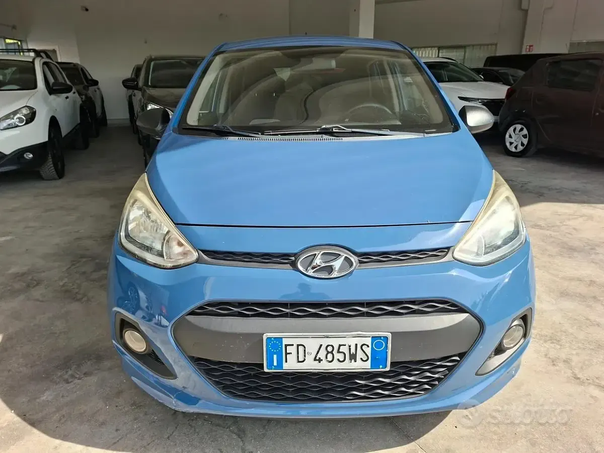 Usata Hyundai i10 67 CV (49 kW) 2016 Blu/azzurro Utilitaria
