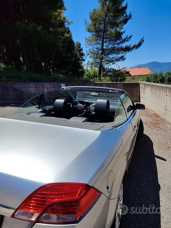 Usata Ford Focus Cabriolet 136 CV (100 kW) 2009 Grigio Cabrio