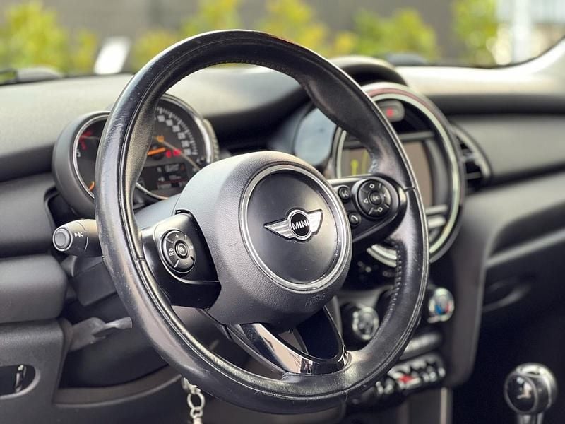 Usata Mini One D 95 CV (69 kW) 2017 Verde Utilitaria