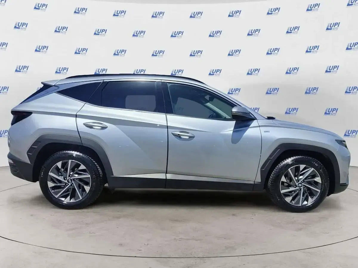 Usata Hyundai Tucson 136 CV (100 kW) 2023 Argento SUV