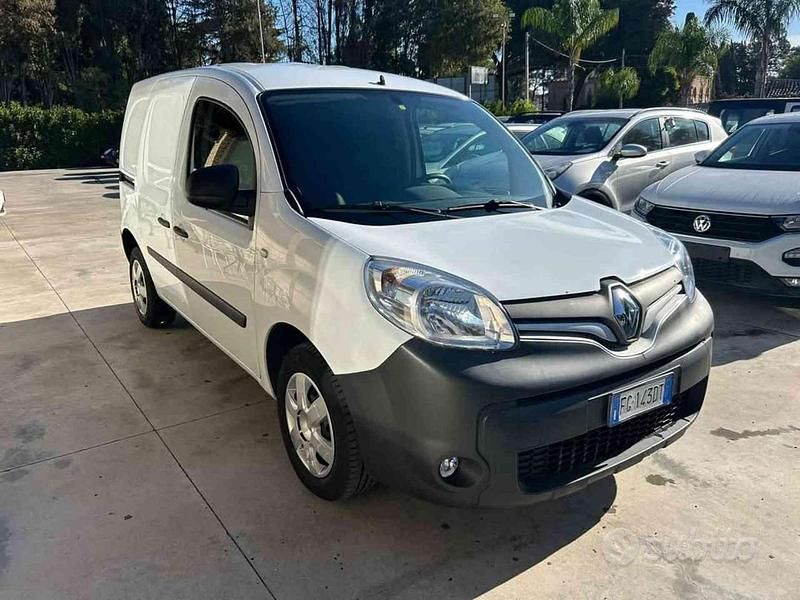 Usata Renault Kangoo 75 CV (55 kW) 2016 Bianco Monovolume