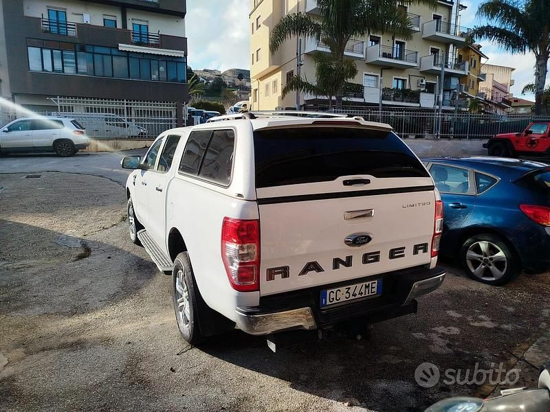 Usata Ford Ranger 213 CV (156 kW) 2020 Bianco Pick-up