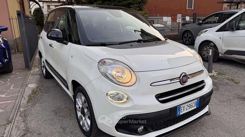 Usata Fiat 500L Living 84 CV (61 kW) 2014 Bianco Monovolume