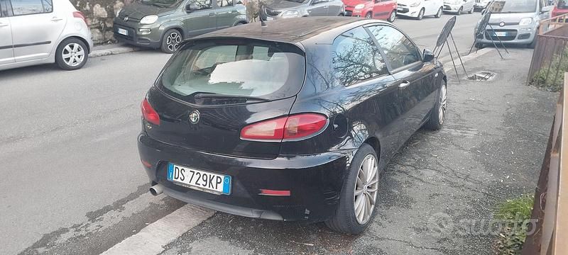 Usata Alfa Romeo 147 120 CV (88 kW) 2008 Utilitaria
