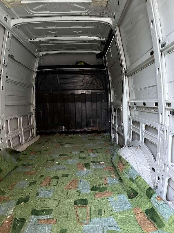 Usata Iveco Daily 145 CV (106 kW) 2014 Furgone