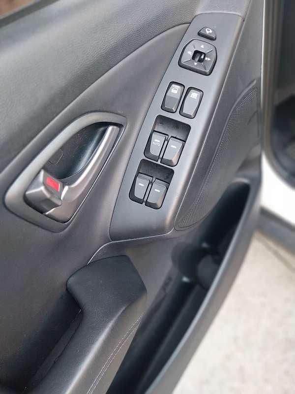 Usata Hyundai ix35 Comfort 116 CV (85 kW) 2014 Bianco SUV