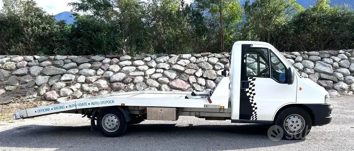 Usata Fiat Ducato 126 CV (92 kW) 2001 Bianco Furgone