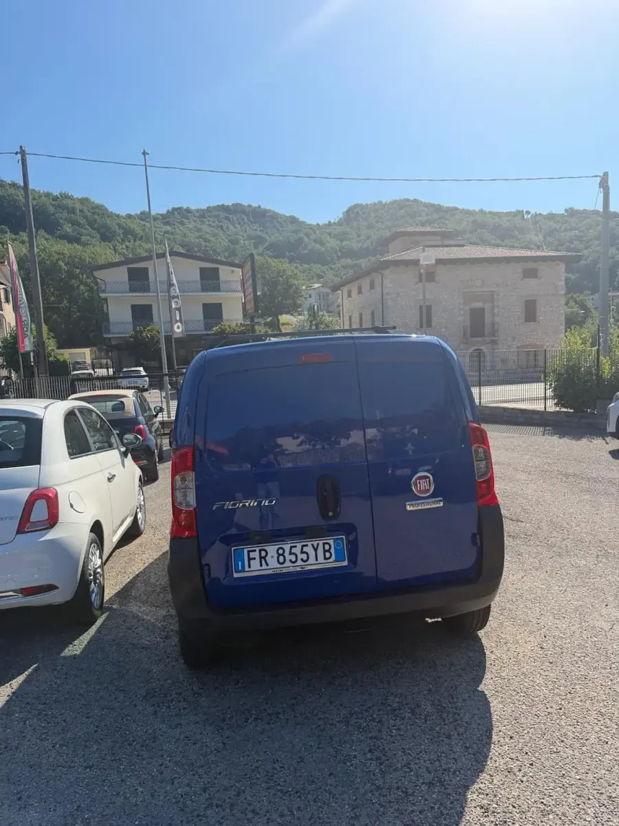 Usata Fiat Fiorino 80 CV (58 kW) 2018 Blu Monovolume