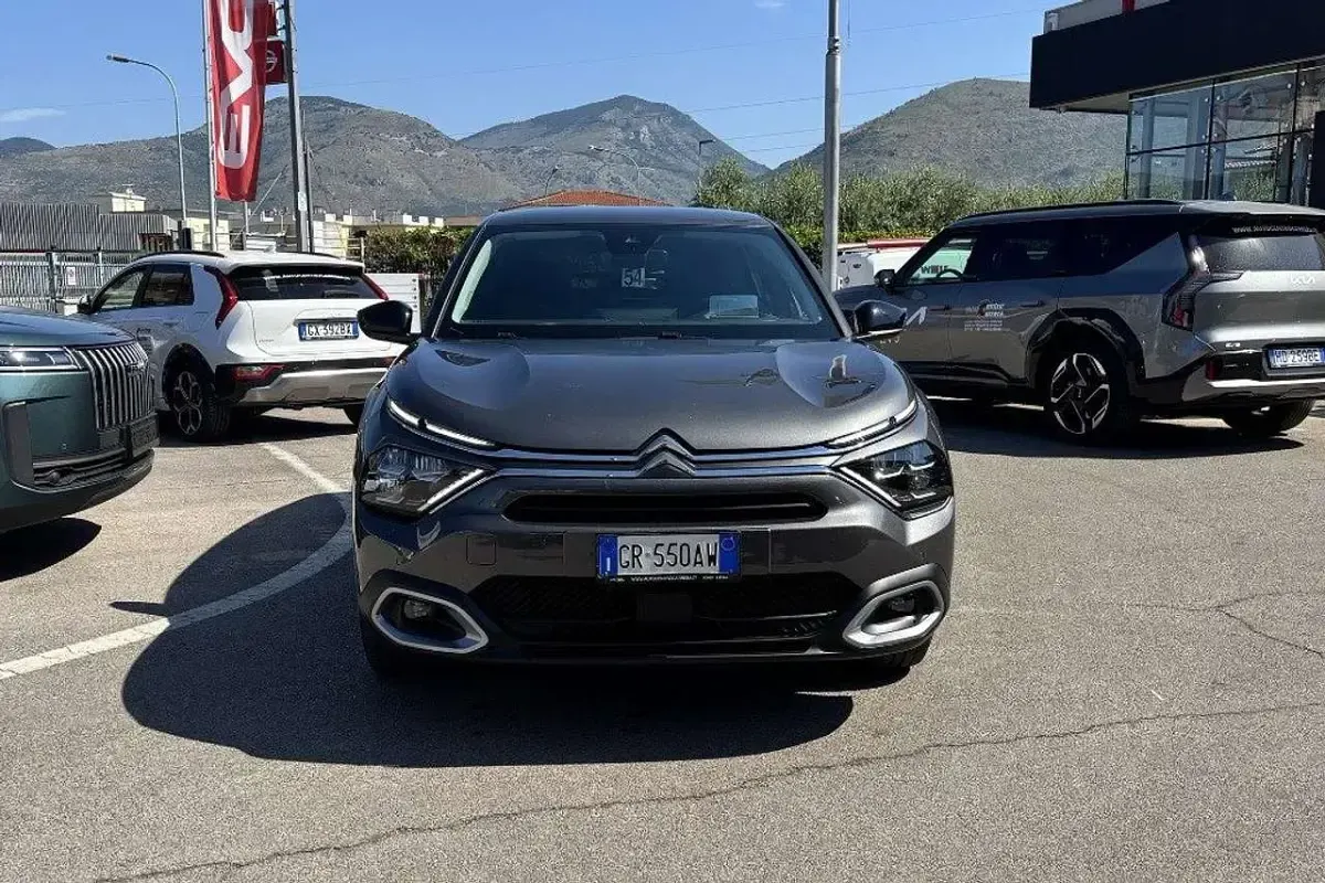 Usata Citroën C4 Shine 131 CV (96 kW) 2023 Antracite SUV